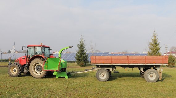 Scheibenhacker bis 16 cm Stammholzdicke, Zapfwellenantrieb